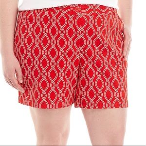 Crown & Ivy Caroline shorts. Red and white